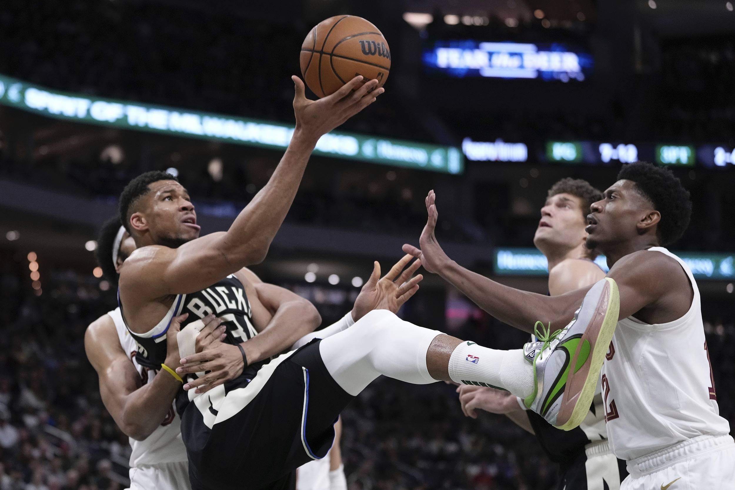 开云在线-关于明尼苏达森林狼迎欧篮联关键赛，冲刺阶段外线爆发，气氛紧张，训练强度明显提升的信息