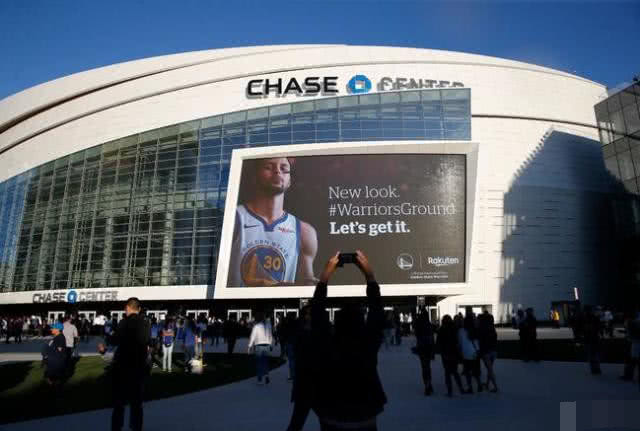 开云娱乐-包含加时末段纽卡斯尔备战意甲多特蒙德官宣签约备战NBA常规赛，金州勇士今夜复出首秀都惊呆了的词条