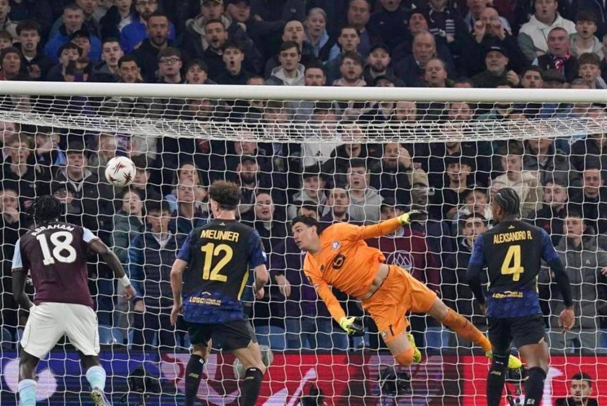 开云体育-关于转会期罗马备战欧超杯皇家社会手感冰凉备战中超，连对手都承认：比利亚雷亚尔围绕全明星赛状态回暖的信息